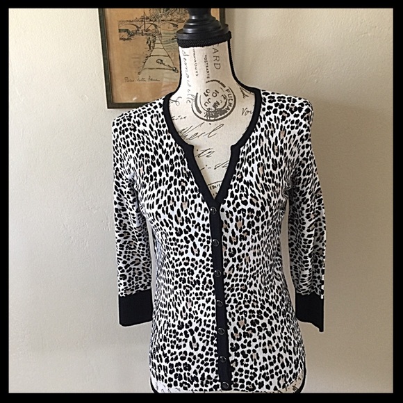 White House Black Market Sweaters - WHBM Leopard Animal Print Snap Button Cardigan L